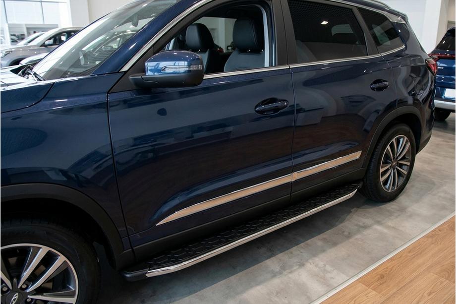 Chery Tiggo 8 2017- Seitenschweller BlackLine (2 Stk., Aluminium) Foto 1