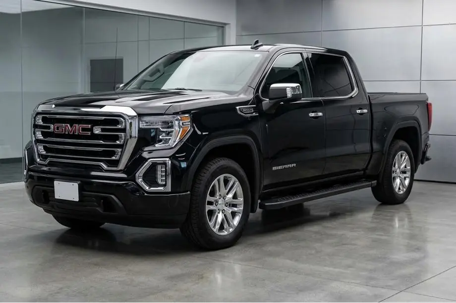 GMS Sierra 2019- Trittbretter Allmond Black (2 Stk., Aluminium) Image