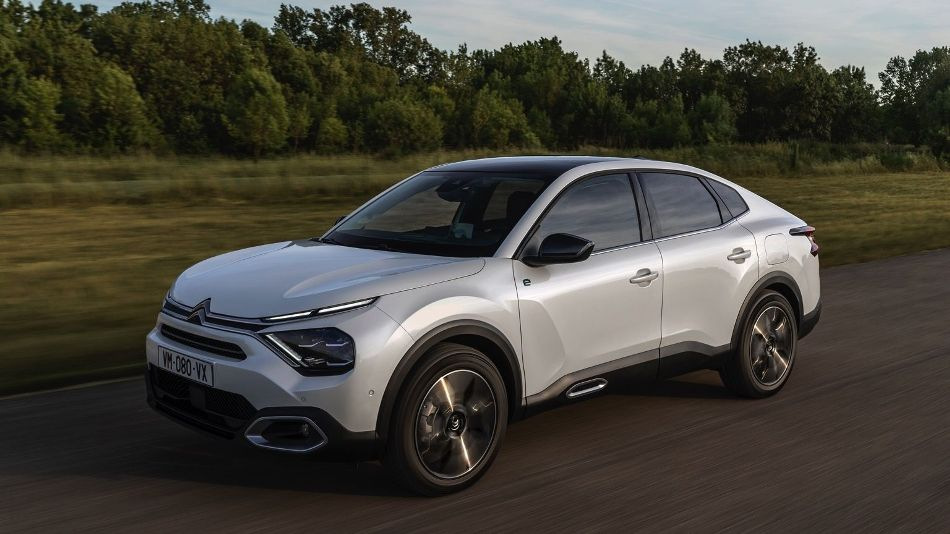 Testbericht zur elektrischen Cross-Limousine Citroen e-C4 X