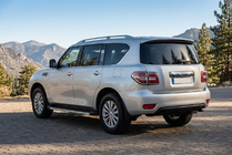 Nissan Armada 2016-2024 Seitenschweller Maya V1 (2 Stk., Aluminium) Foto 1