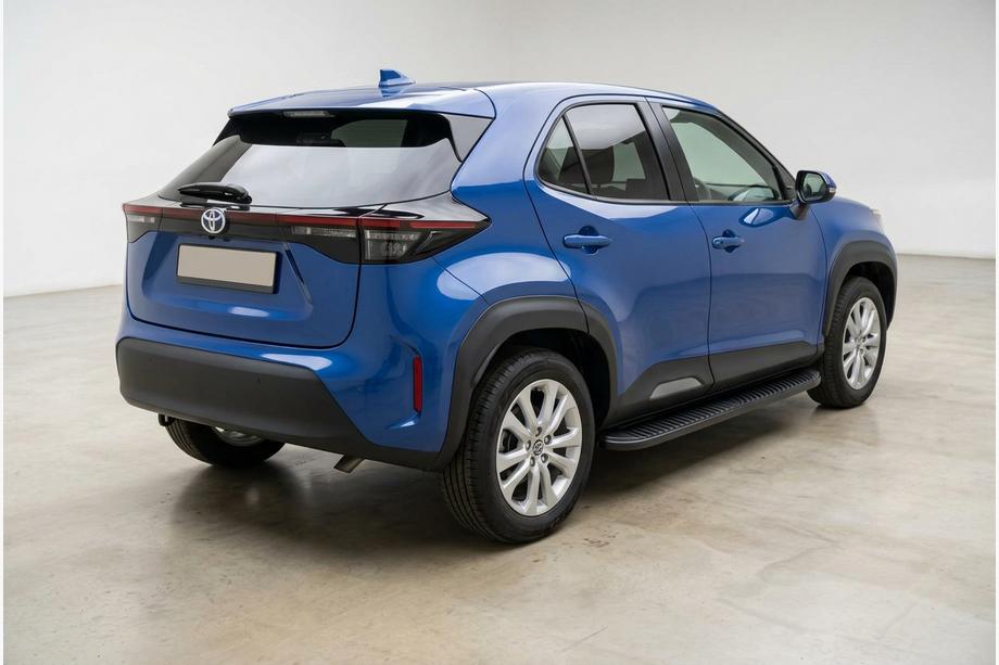 Toyota Yaris/Yaris Cross (XP210) 2020- Seitenschweller Tayga Black (2 Stk., Aluminium) Image