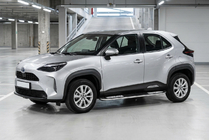 Toyota Yaris/Yaris Cross (XP210) 2020- Seitenschweller Tayga V2 (2 Stk., Aluminium) Foto 1