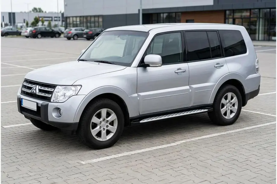 Mitsubishi Pajero Wagon IV 2006-2021 Trittbretter Shining V1 (2 Stk., Aluminium) Image