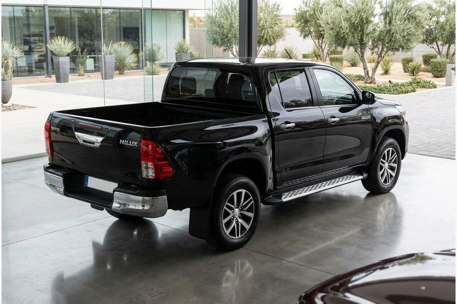 Toyota Hilux 2015- Trittbretter Shining V1 (2 Stk., Aluminium) Image