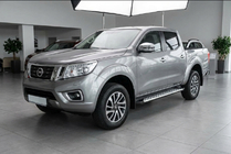Nissan Navara/NP300 2016- Trittbretter Shining V1 (2 Stk., Aluminium) Foto 1