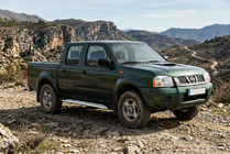 Nissan NP300 1999-2015 Trittbretter Shining V1 (2 Stk., Aluminium) Foto 1
