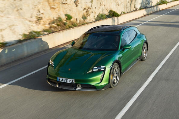 Porsche Taycan Cross Turismo: ein universeller Elektro-Sportwagen