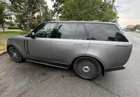 Range Rover V L460 2021- Seitliche Trittbretter Original-Design (für SWB) Foto 1