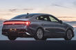 Rückblick auf die aktualisierte Limousine des Hyundai Sonata der achten Generation Foto 5