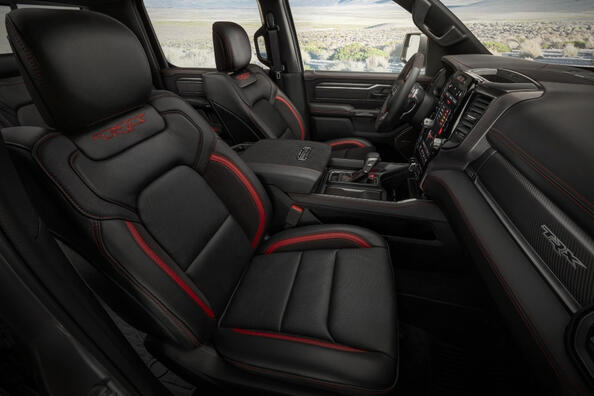 Ram 1500 TRX: Ein Test des leistungsstarken Allrad-Pickup-Trucks Foto 7