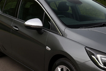 Opel Astra K 2016-2021 Spiegelabdeckungen (2 Stk, Edelstahl) Foto 1