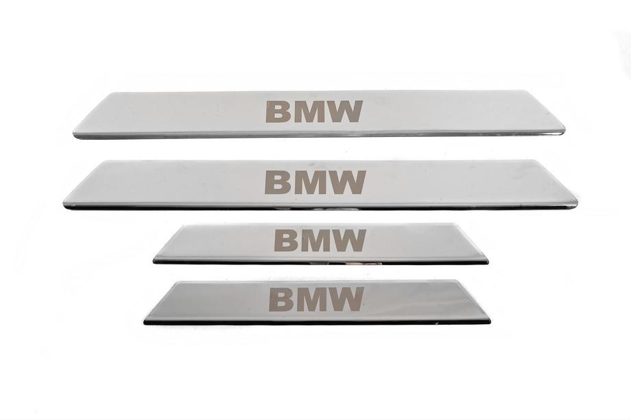 BMW 5 Series E39 1996-2003 Einstiegsleisten Abdeckung V-2 (4 Stk, Carmos) Image