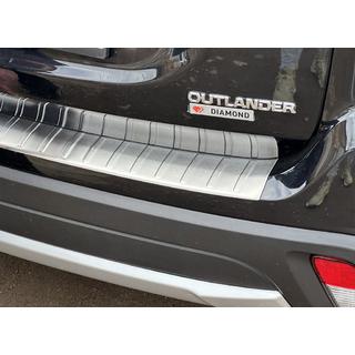 Heckstoßstangenabdeckung 2015-2021 Carmos (Edelstahl) Mitsubishi Outlander 2012-2021 Foto 3