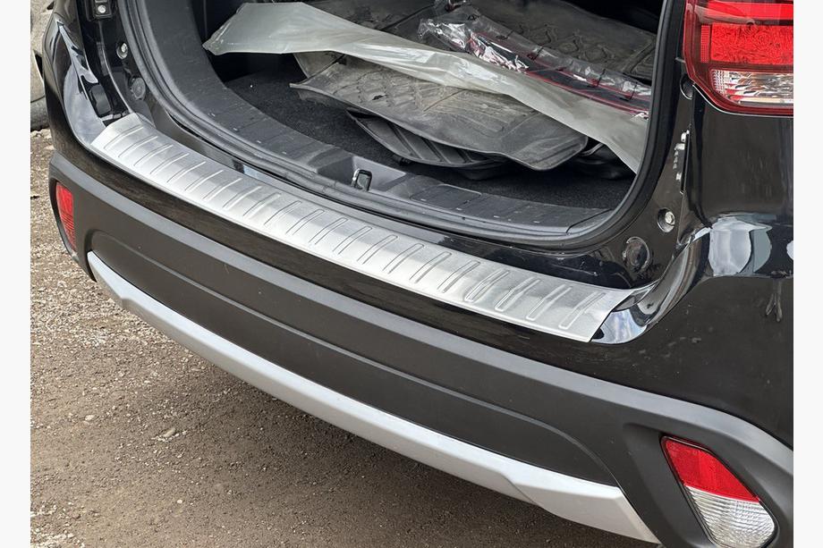 Mitsubishi Outlander 2012-2021 Heckstoßstangenabdeckung 2015-2021 Carmos (Edelstahl) Image