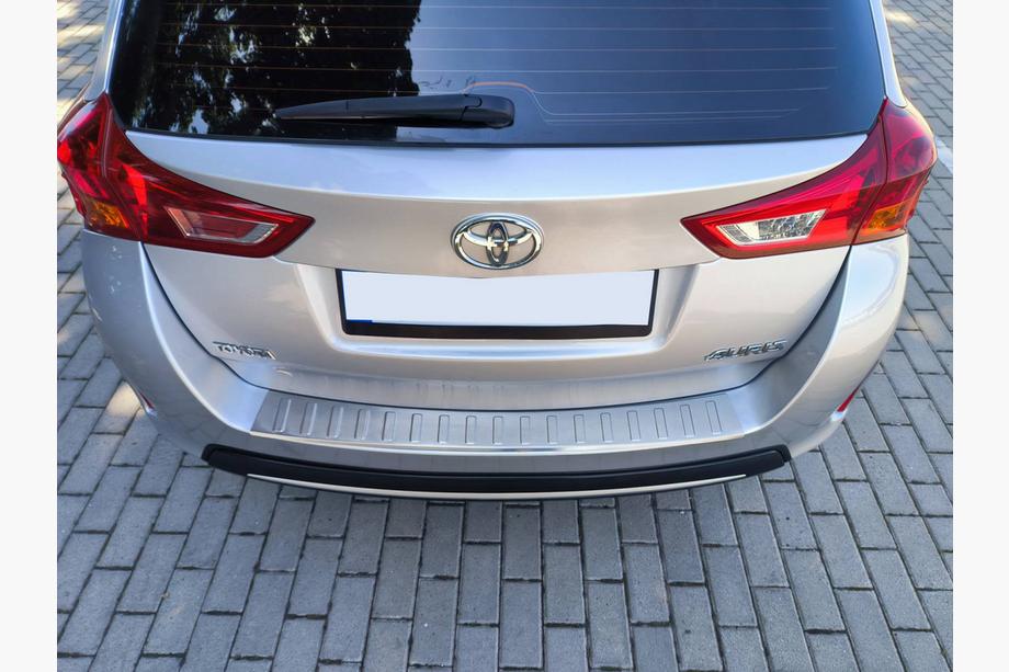 Toyota Auris 2012-2018 Heckstoßstangenabdeckung Carmos (SW) Edelstahl Foto 3