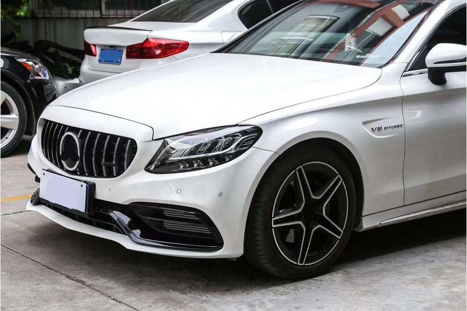 Mercedes C-class W205 2014-2021 Bodykit mit Diffusor (AMG C63-Design 2018-2021) Image