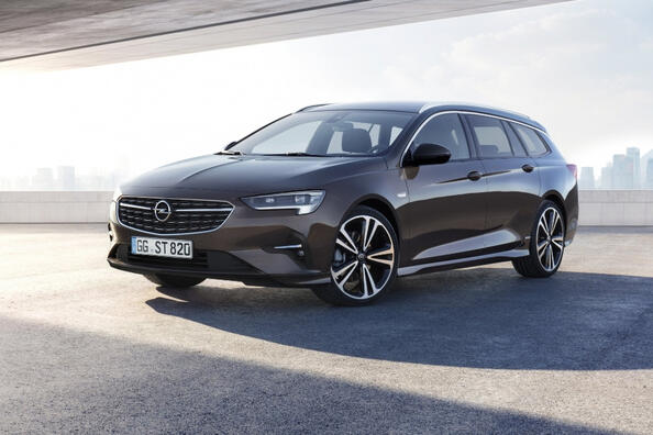 Opel Insignia Sports Tourer: Testbericht und Eigenschaften des aktualisierten Kombis