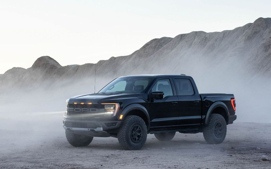 Ford F-150 Raptor: ein Pickup, der das Gelände erobert