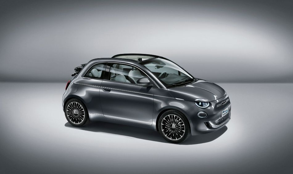 Fiat 500e Cabrio: stilvolles Elektro-Cabriolet für die Stadt