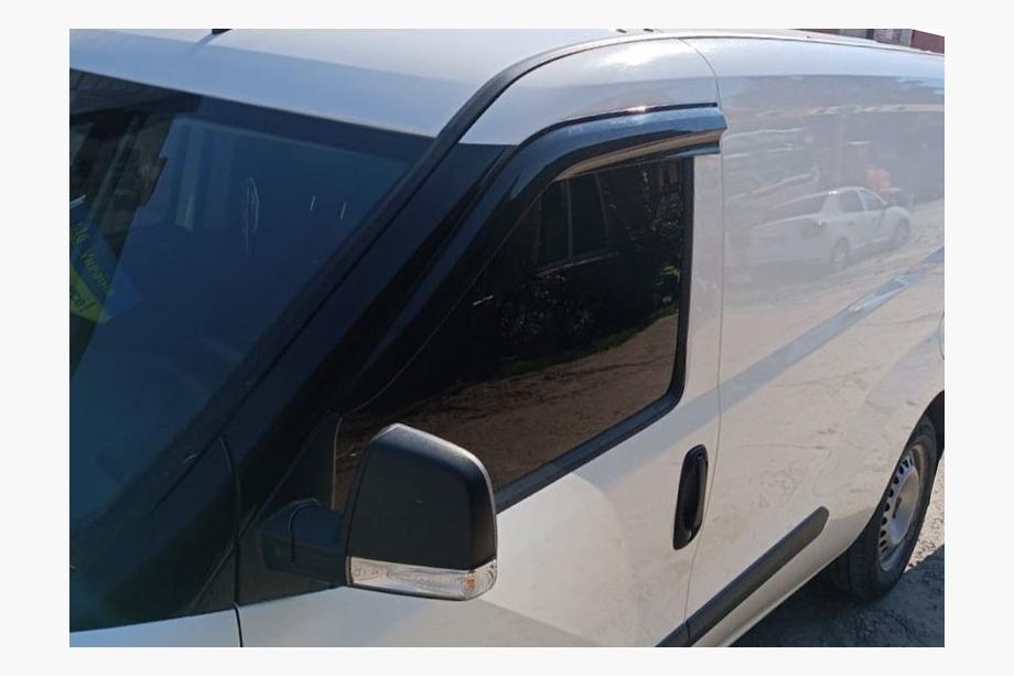 Fiat Doblo II 2010-2022 Windabweiser (2 Stk., Sunplex Sport) Image