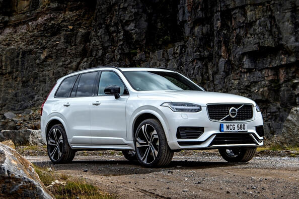 Volvo XC90: Überprüfung des aktualisierten SUV der zweiten Generation Foto 1