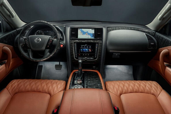 Nissan Patrol Y62: Bewertung des legendären SUV der VI-Generation Foto 4
