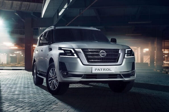 Nissan Patrol Y62: Bewertung des legendären SUV der VI-Generation Foto 2
