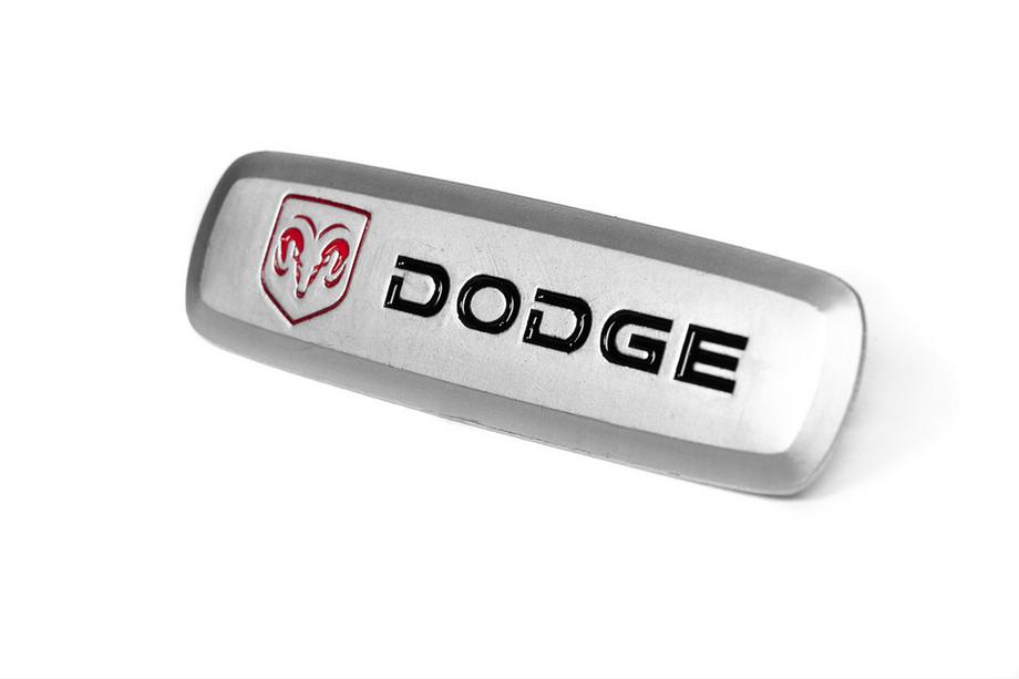 Dodge Aluminium Emblem für Fußmatten (1 Stk) Image