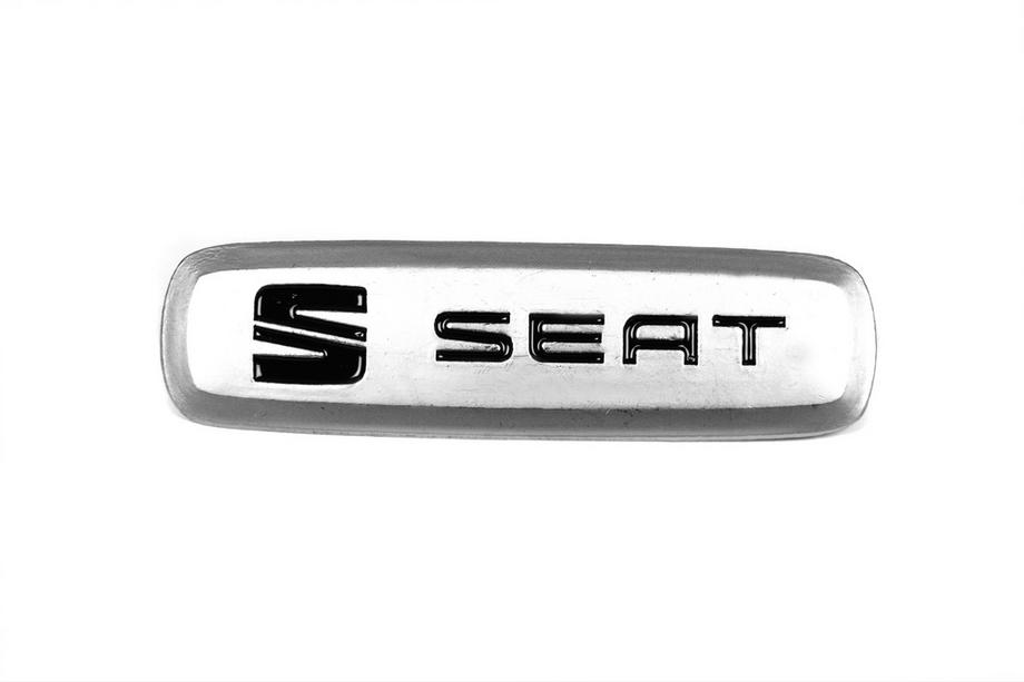 Seat Aluminium Emblem für Fußmatten (1 Stk) Image