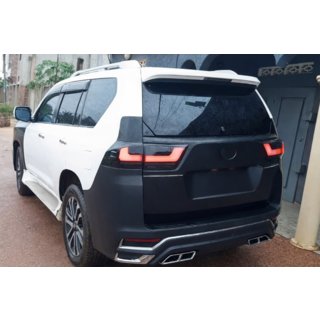 Facelift Bodykit auf LC 300 Toyota Land Cruiser Prado 120 2002-2009 Foto 3