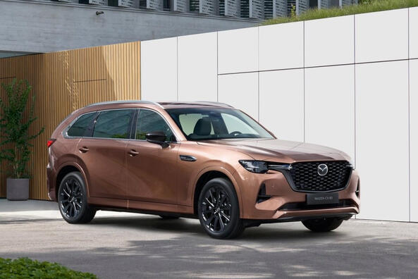 Mazda CX-80: Ein Rückblick auf den japanischen Premium-Crossover im Jahr 2024