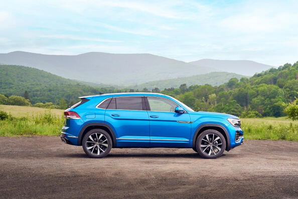 Volkswagen Atlas Cross Sport: aktualisiertes Design, neuer Motor und Schwerpunkt auf Technologie Foto 3