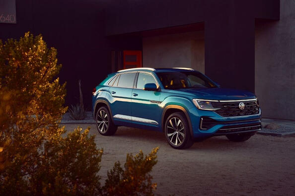 Volkswagen Atlas Cross Sport: aktualisiertes Design, neuer Motor und Schwerpunkt auf Technologie Foto 2