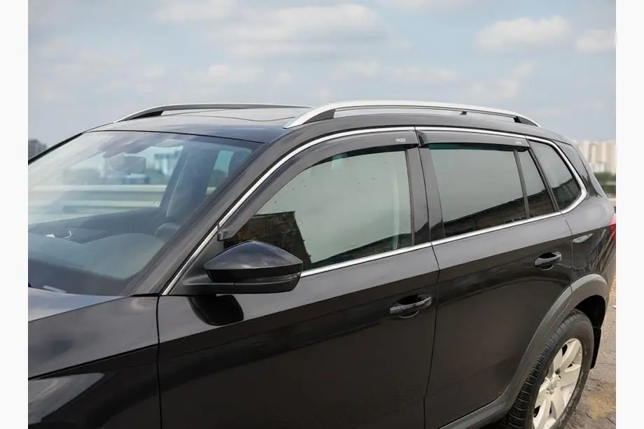 Skoda Kamiq 2019- Windabweiser mit Chromleiste (2019-2023, 4 Stk, Niken) Image
