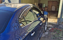 Renault Fluence 2009-2016 Windabweiser mit Chromleiste (4 Stk, Niken) Foto 3