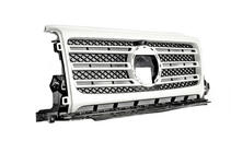 Mercedes G class W463 2018-2024 Kühlergrill (Weiß, Original) Foto 2