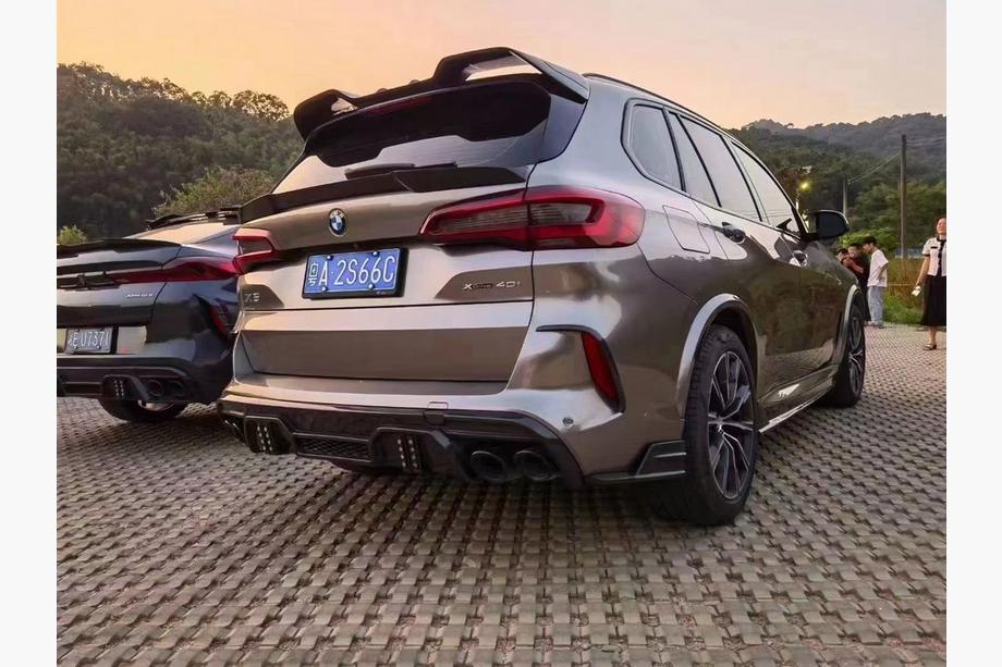 BMW X5 G05 2019–2026 Bodykit Satz für X5M F95 LRT-Design Carbon (2018-2022) Foto 13