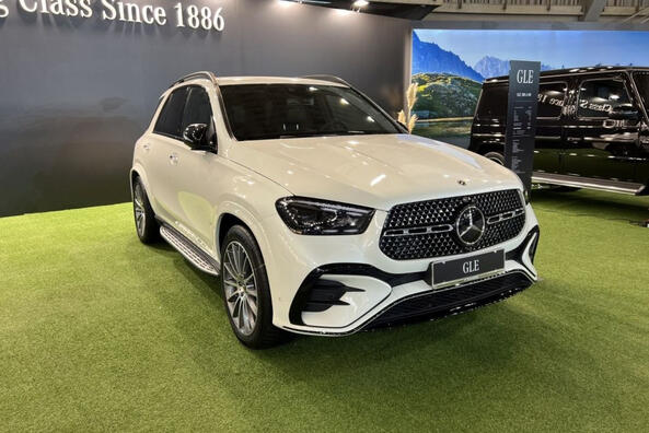 Testbericht zum Mercedes-Benz GLE 2023: der aktualisierte Spitzenreiter unter den Crossovers