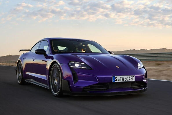 Der aktualisierte Porsche Taycan 2024: schnell, weitreichend und noch kultivierter Foto 1