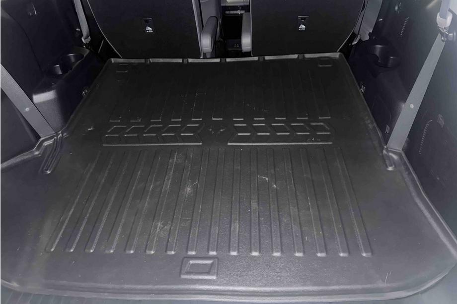Toyota Highlander 2019- Kofferraumwanne Stingray 3D (mit Subwoofer, 7-Sitzer mit umgeklappter 3. Sitzreihe) Foto 1