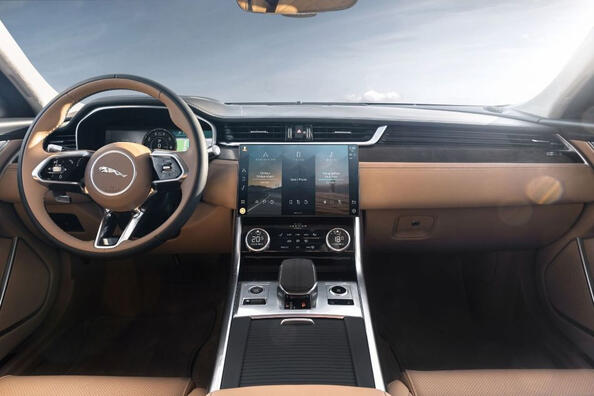 Testbericht zum Jaguar XF Sportbrake: Britischer Kombi nach dem Facelift Foto 5