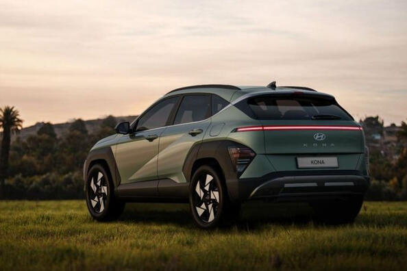 Testbericht Hyundai KONA 2023: Der kompakte Crossover ist größer und technologischer geworden Foto 3