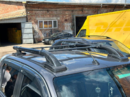 Toyota Hilux 2015- Dachreling Shark mit Querträger Foto 1
