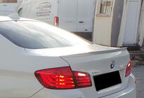 BMW 5 Series F10/F11 2010–2016 MP-Style Heckspoiler (für F10, Schwarz Glanz) Foto 6