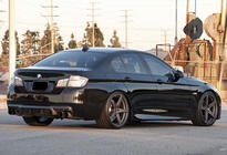 BMW 5 Series F10/F11 2010–2016 Heckdiffusor DPT V-2 (für M-Performance, Schwarz Glanz) Foto 4