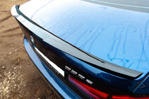 BMW 5er G30/G31 2017–2023 Spoiler M4-Style (Schwarz Glanz) Foto 3