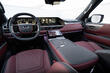 Rückblick auf die neue Generation des Infiniti QX80 2024 Foto 6