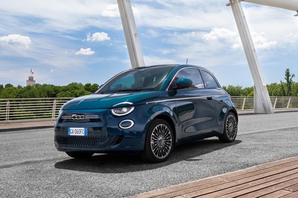 Testbericht zum Fiat 500e: Stilvolles elektrisches Fließheck