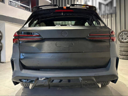 BMW X5 E70 2007-2013 Facelift Paket auf X5M F95 2024 Foto 12