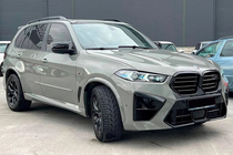 BMW X5 E70 2007-2013 Facelift Paket auf X5M F95 2024 Foto 20